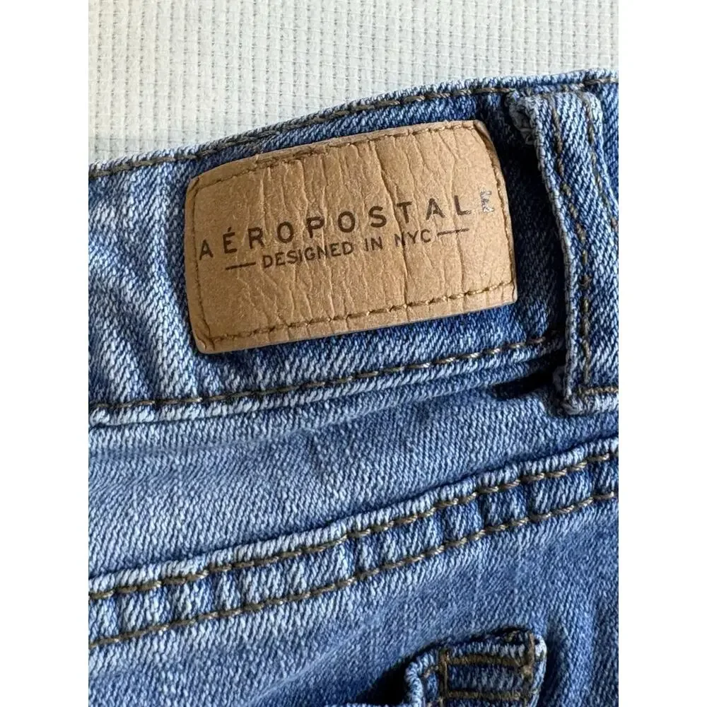 Aeropostale Shorty Blue Denim Shorts Size 6 Medium Wash Distressed Cutoff